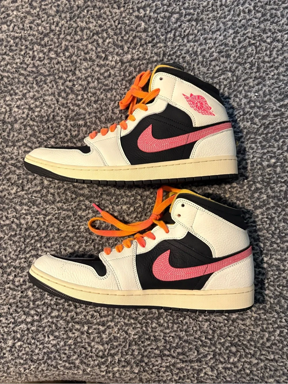 Nike Air Jordan’s Low SE “Fight Club” Size 14 Sneakers in like new condition!